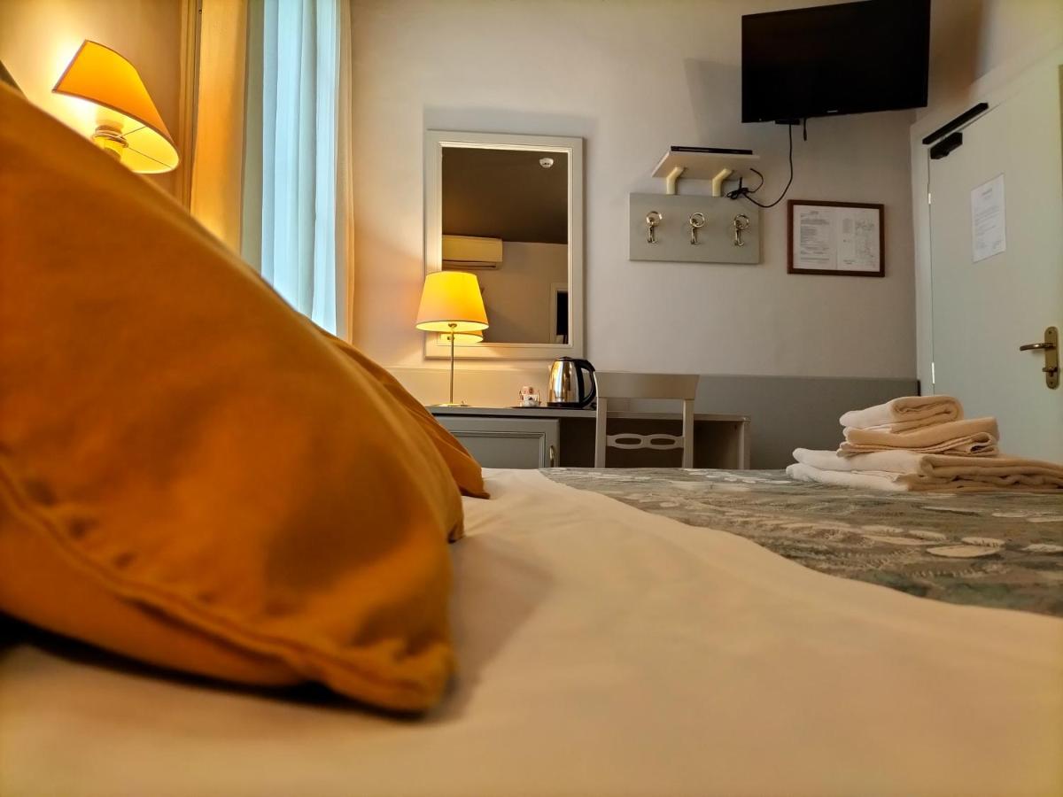 Hotel Camilla Firenze Kültér fotó