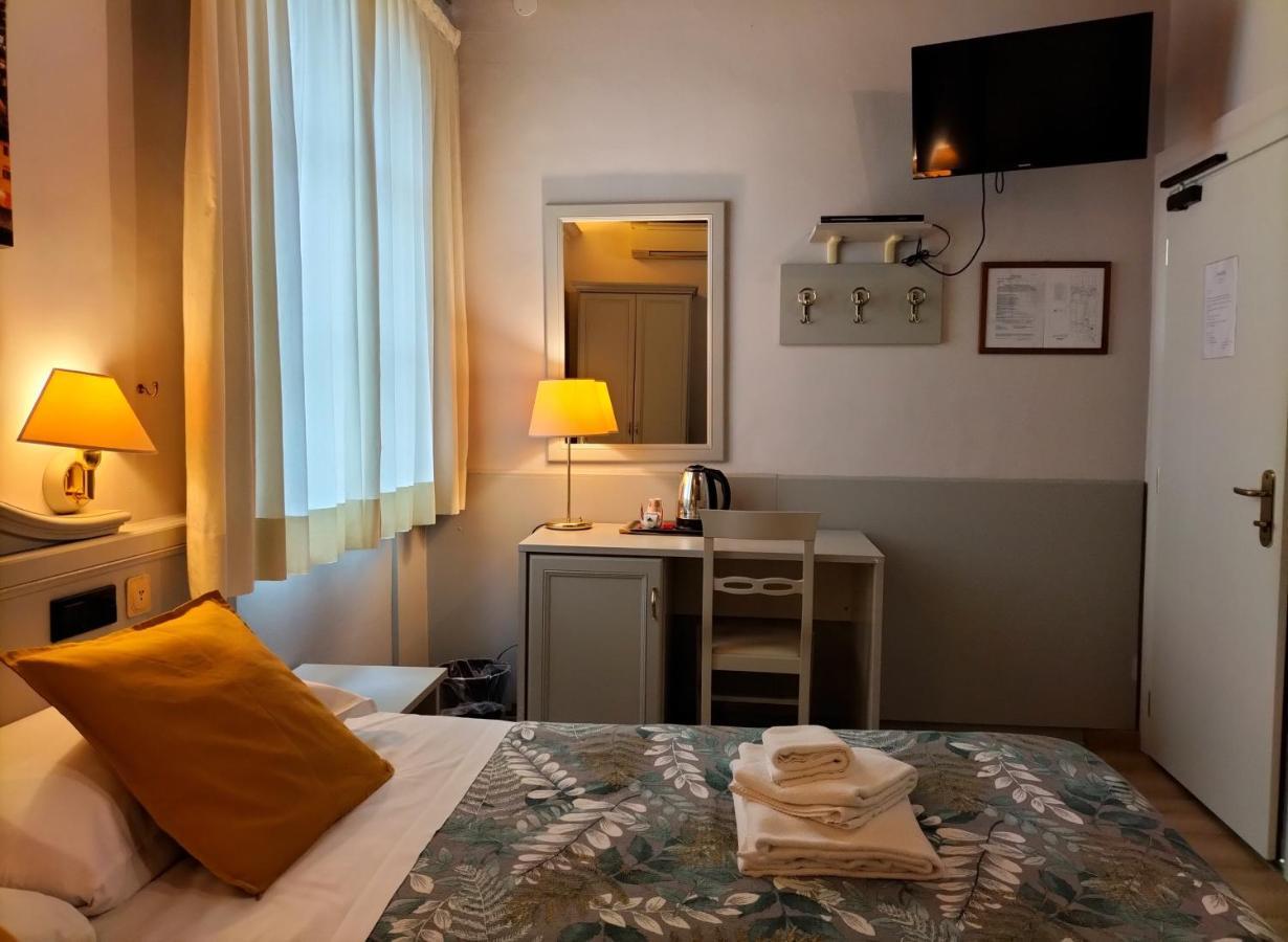 Hotel Camilla Firenze Kültér fotó